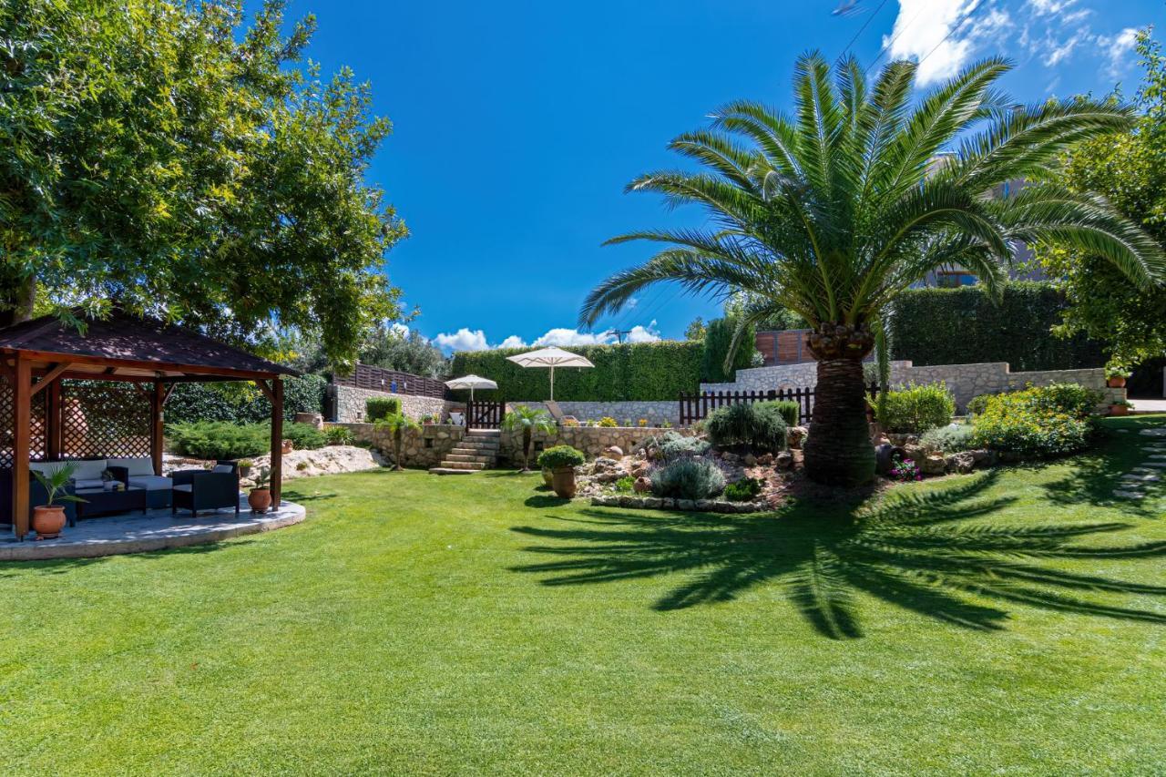 Alia Stone Villa-Ideal For Families-Heated Pool Nohiá Kültér fotó