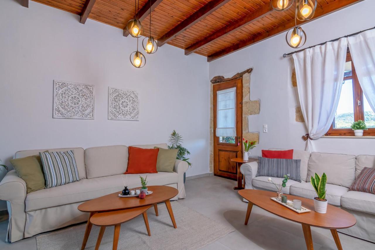Alia Stone Villa-Ideal For Families-Heated Pool Nohiá Kültér fotó